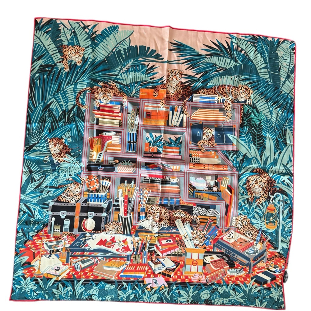 Luxury Designer-Style Jungle Print Silk Scarf 90cm
